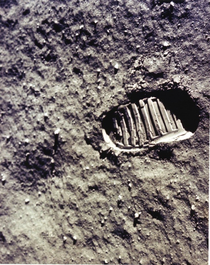 apollo 11 foot