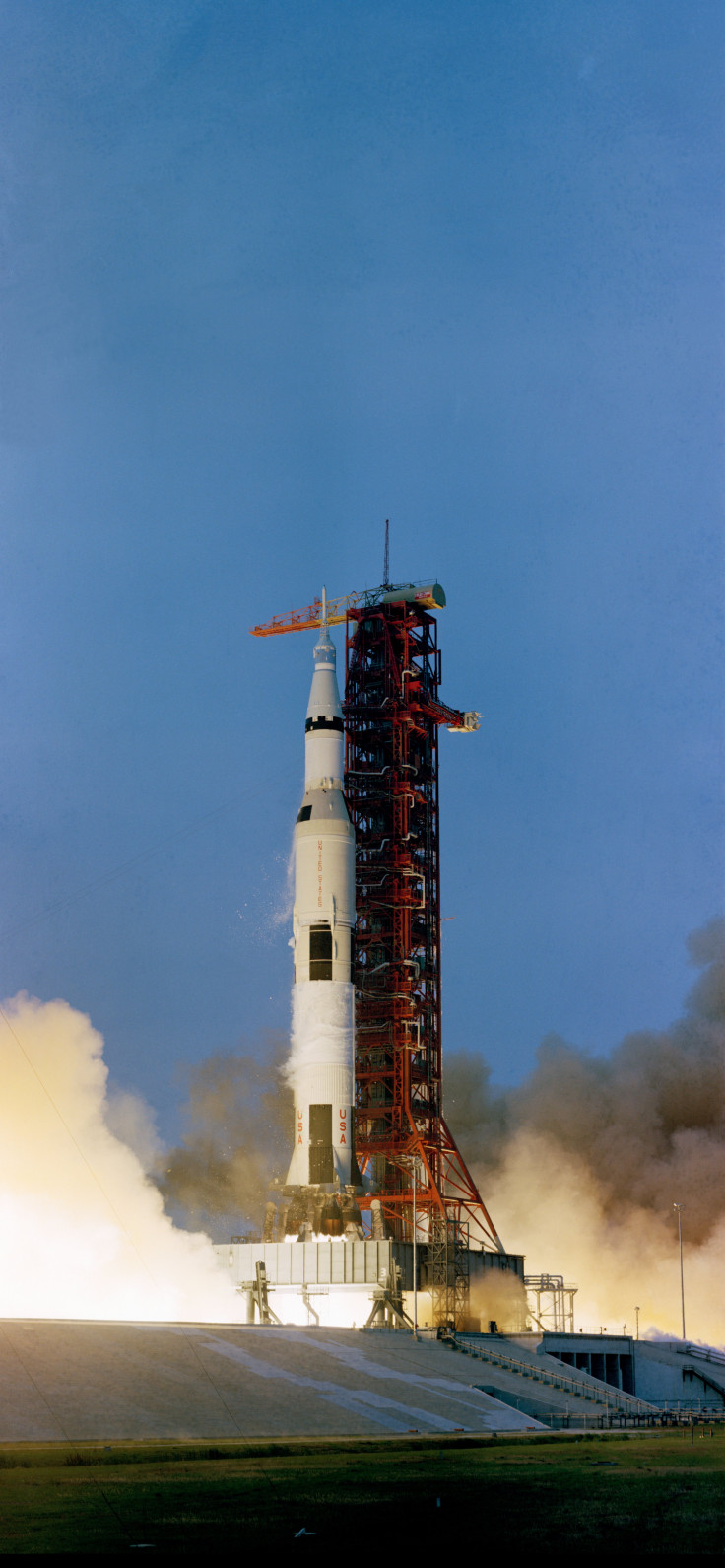 apollo 13 launch