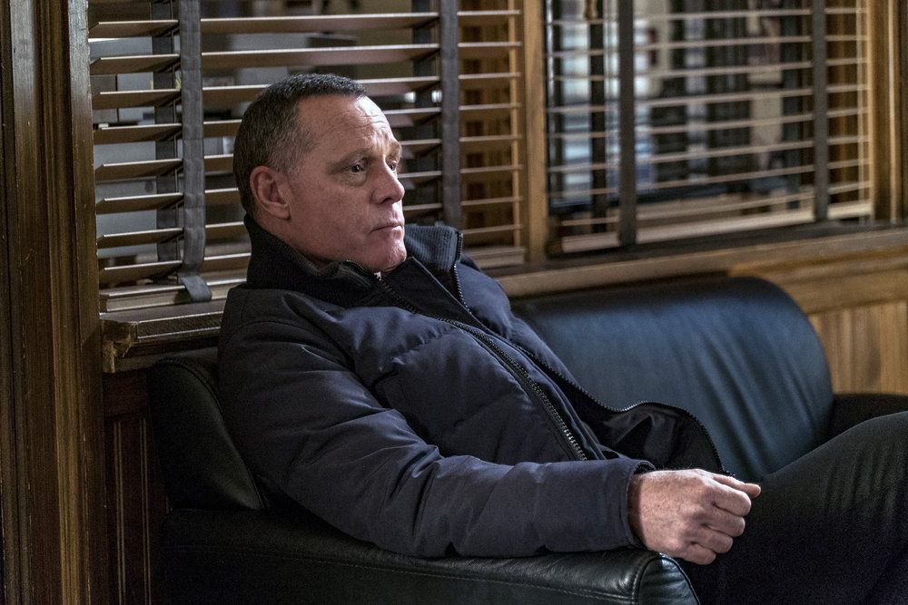 ‘Chicago PD’ Season 4 Spoilers: Voight’s Past Comes Back To Haunt Him ...