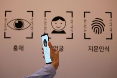 Samsung Galaxy S8 facial recognition