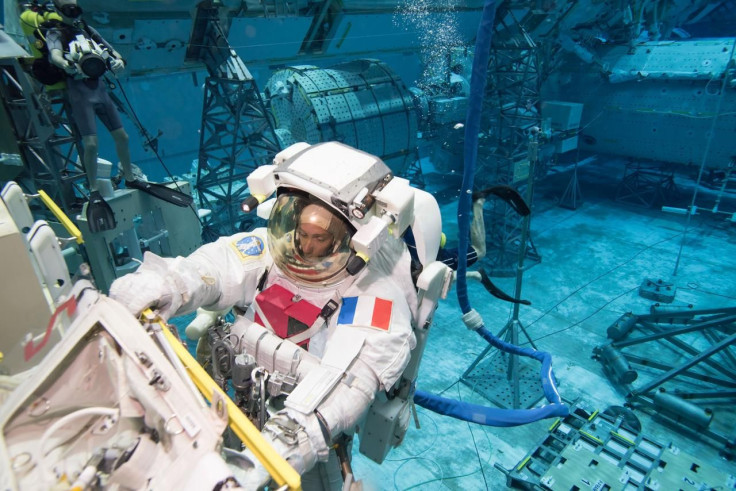 spacewalk water training