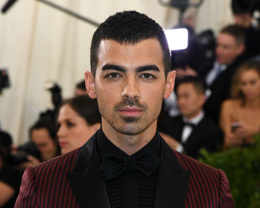 JOE JONAS