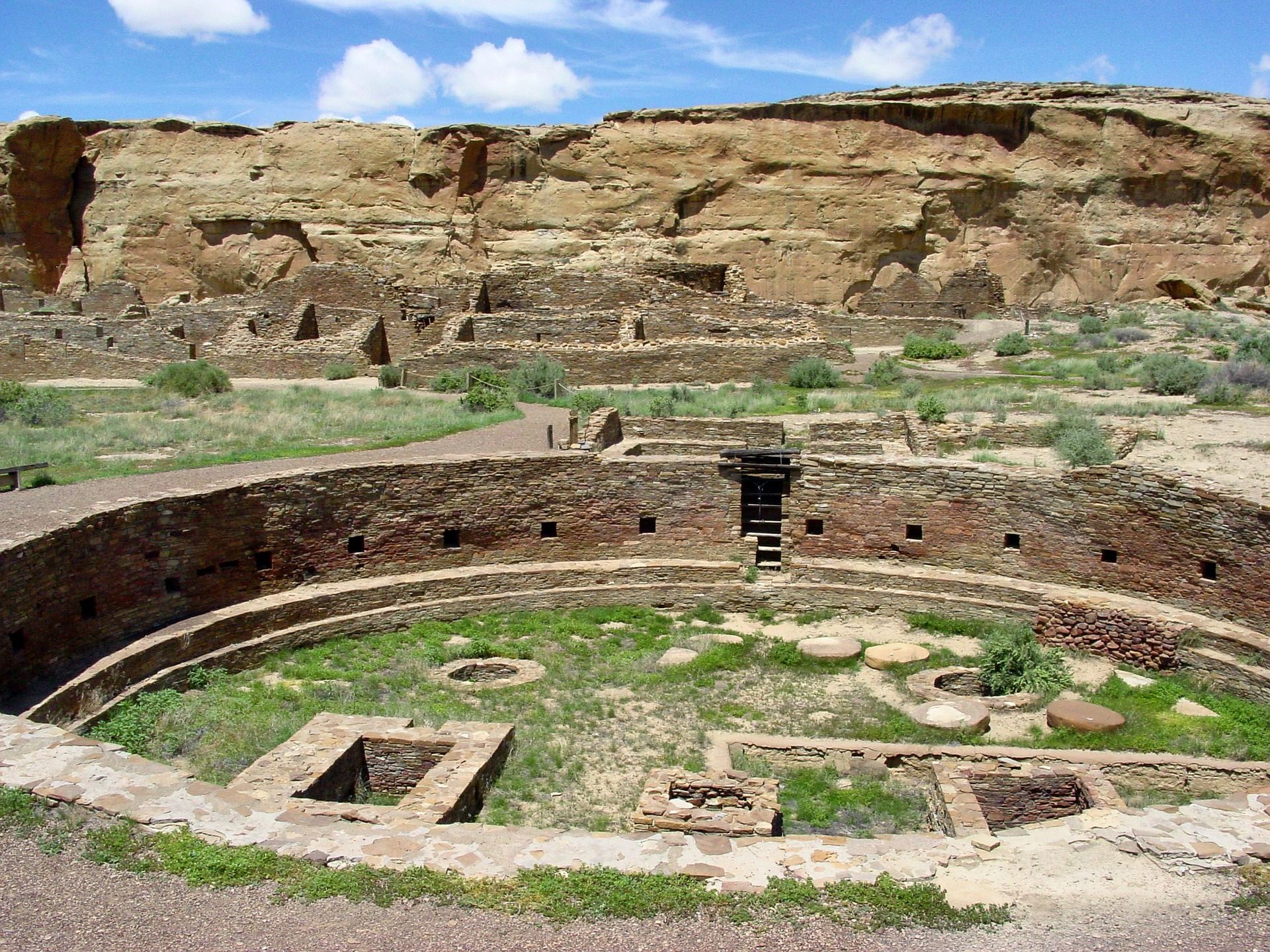 Scientists Uncover Clues About Mysterious Ancient Chaco Canyon