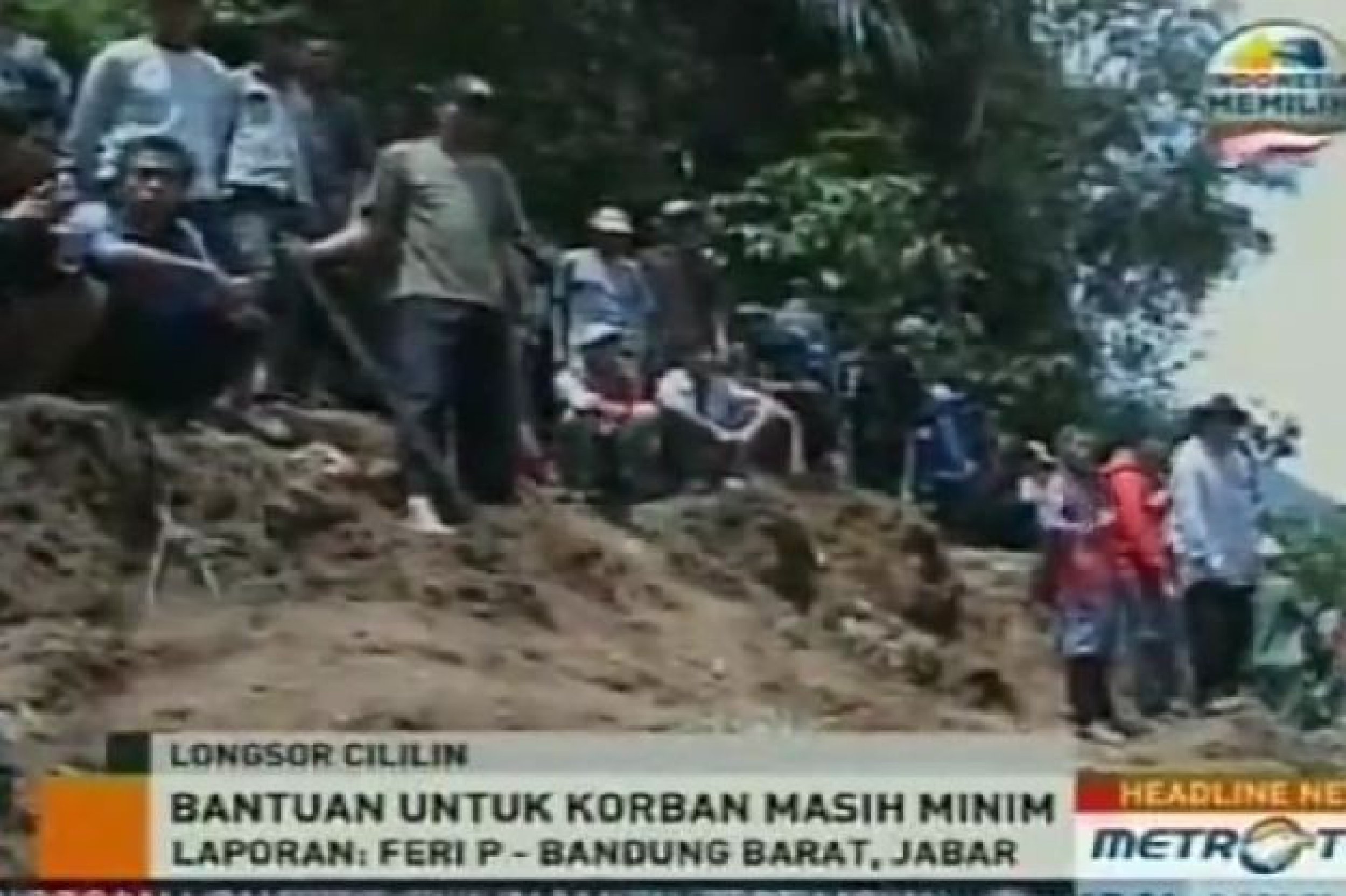 Landslide Triggered By Heavy Rain Kills 6 People In Indonesia