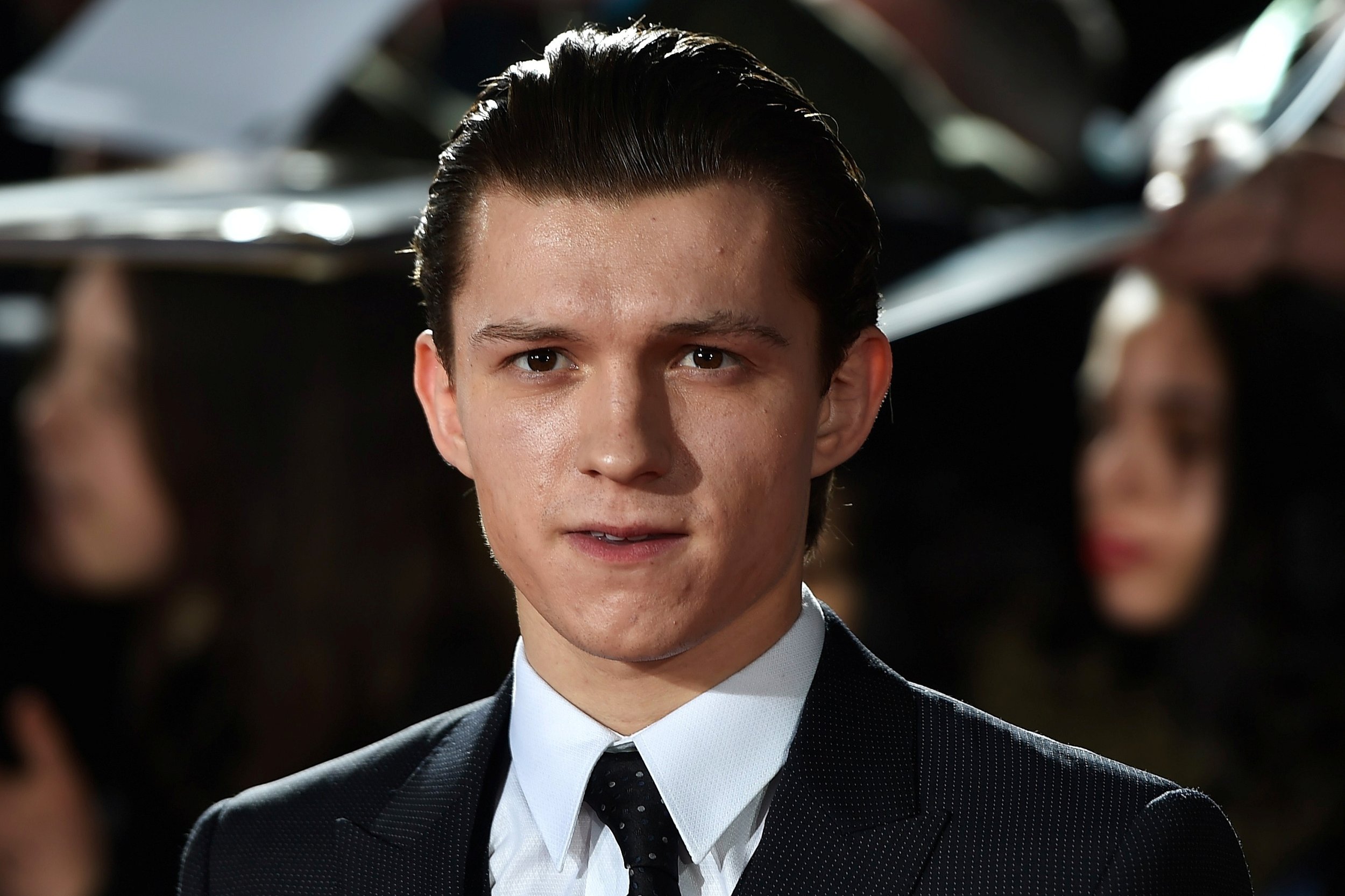 Tom Holland Gets Sweet Messages From Girlfriend Zendaya Marvel Co Stars On His Birthday