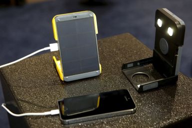 Smartphone battery charging
