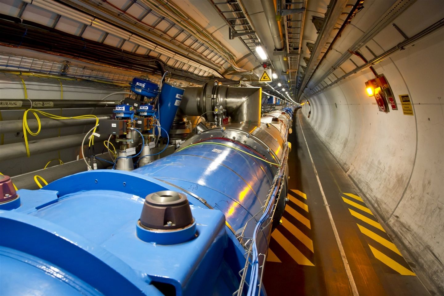 CERN LHC Update: Large Hadron Collider Breaks Record For Circulating ...