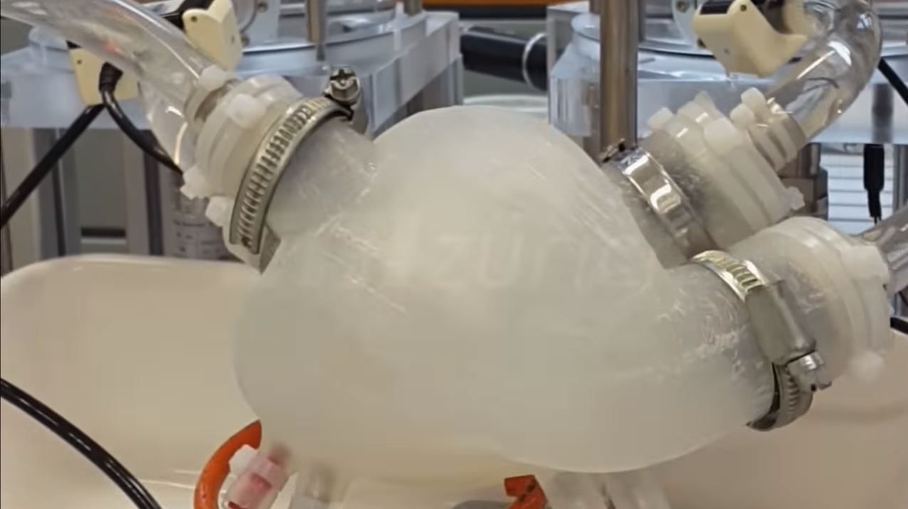 3d-printed-artificial-heart-pumps-blood-like-real-organ-may-save