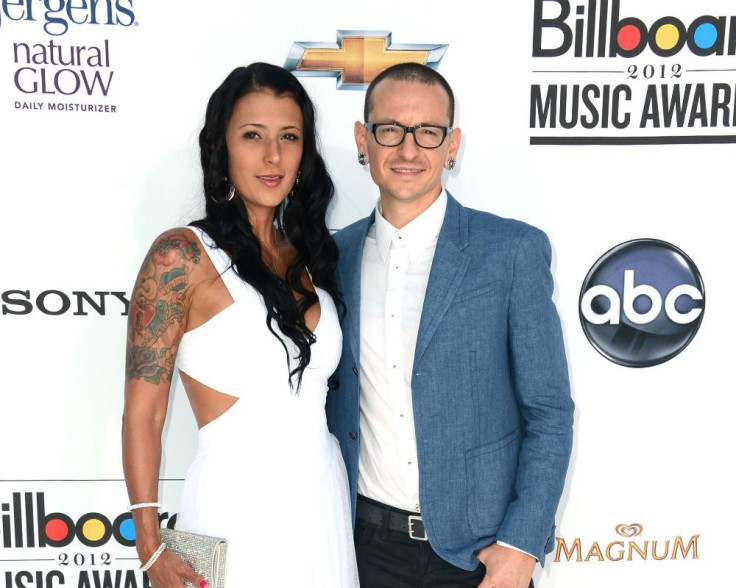 Talinda Ann Bentley, Chester Bennington