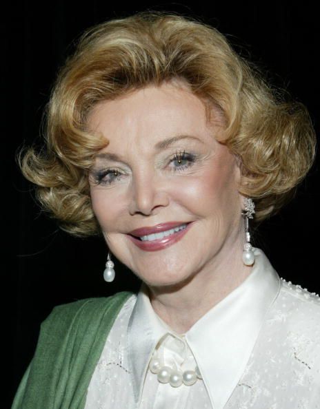 Who Is Barbara Sinatra? Frank Sinatra’s Wife Dies At 90 | IBTimes