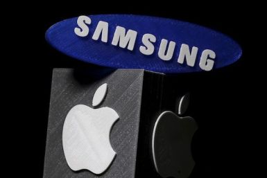 Samsung and Apple logos