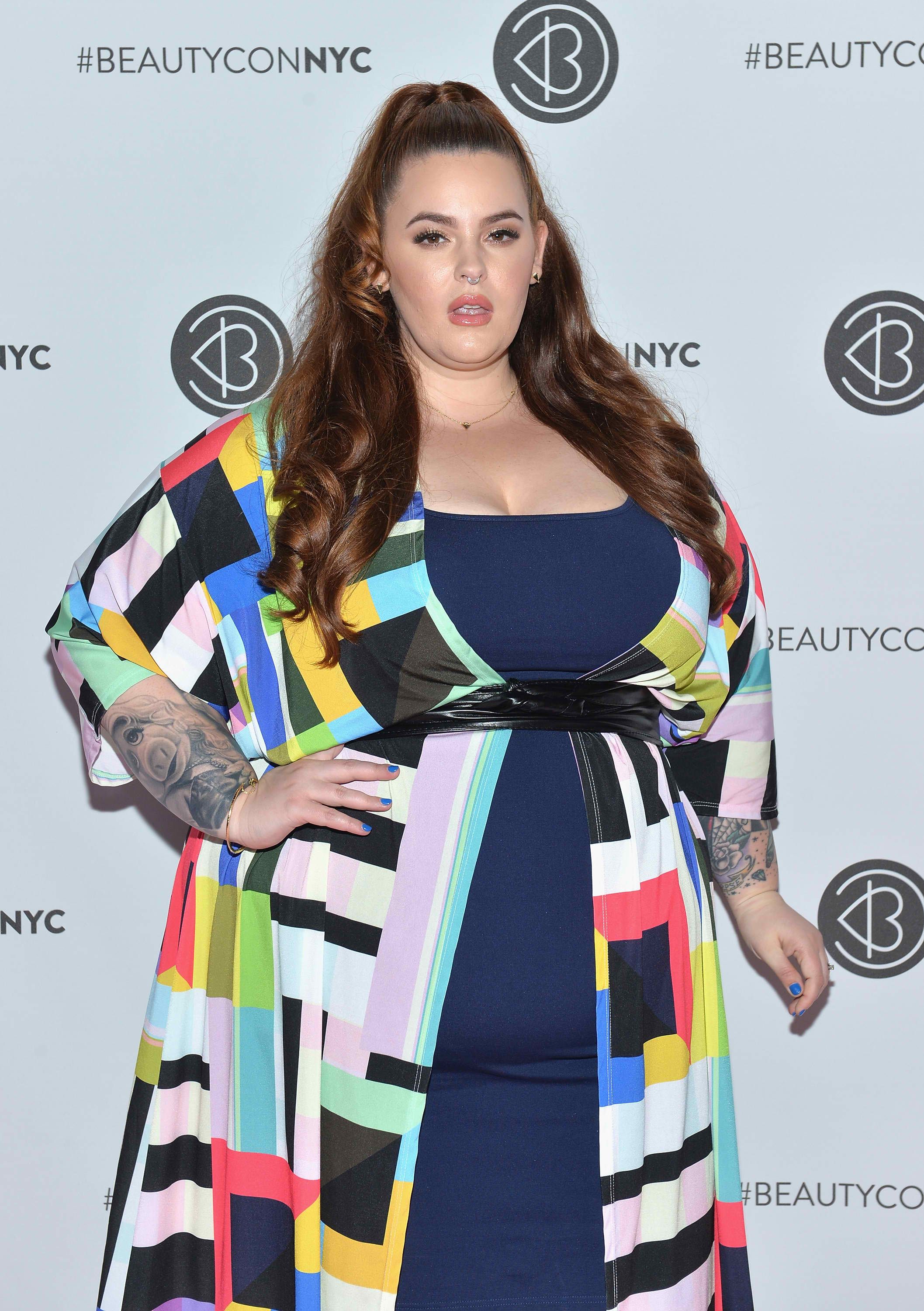 Plus Size Model Tess Holliday Slams Robbie Tripps Viral Post About