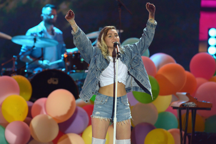 Miley Cyrus Teen Choice Awards 2017