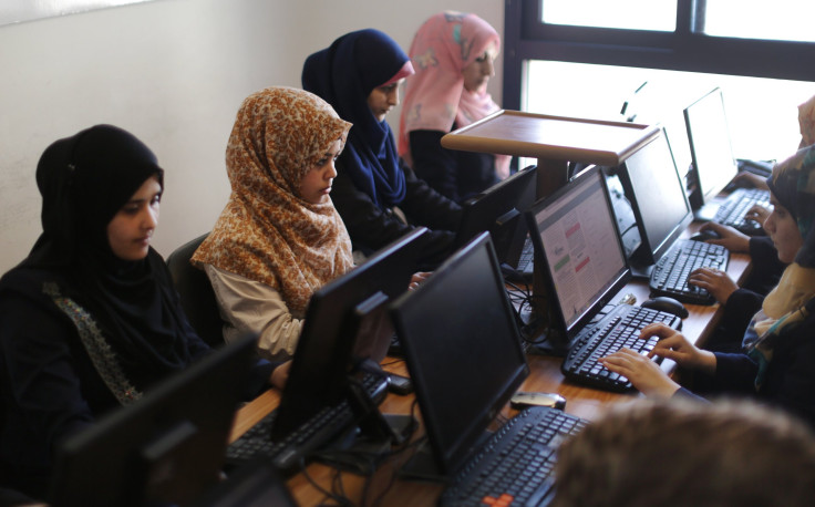 Palestinian women tech