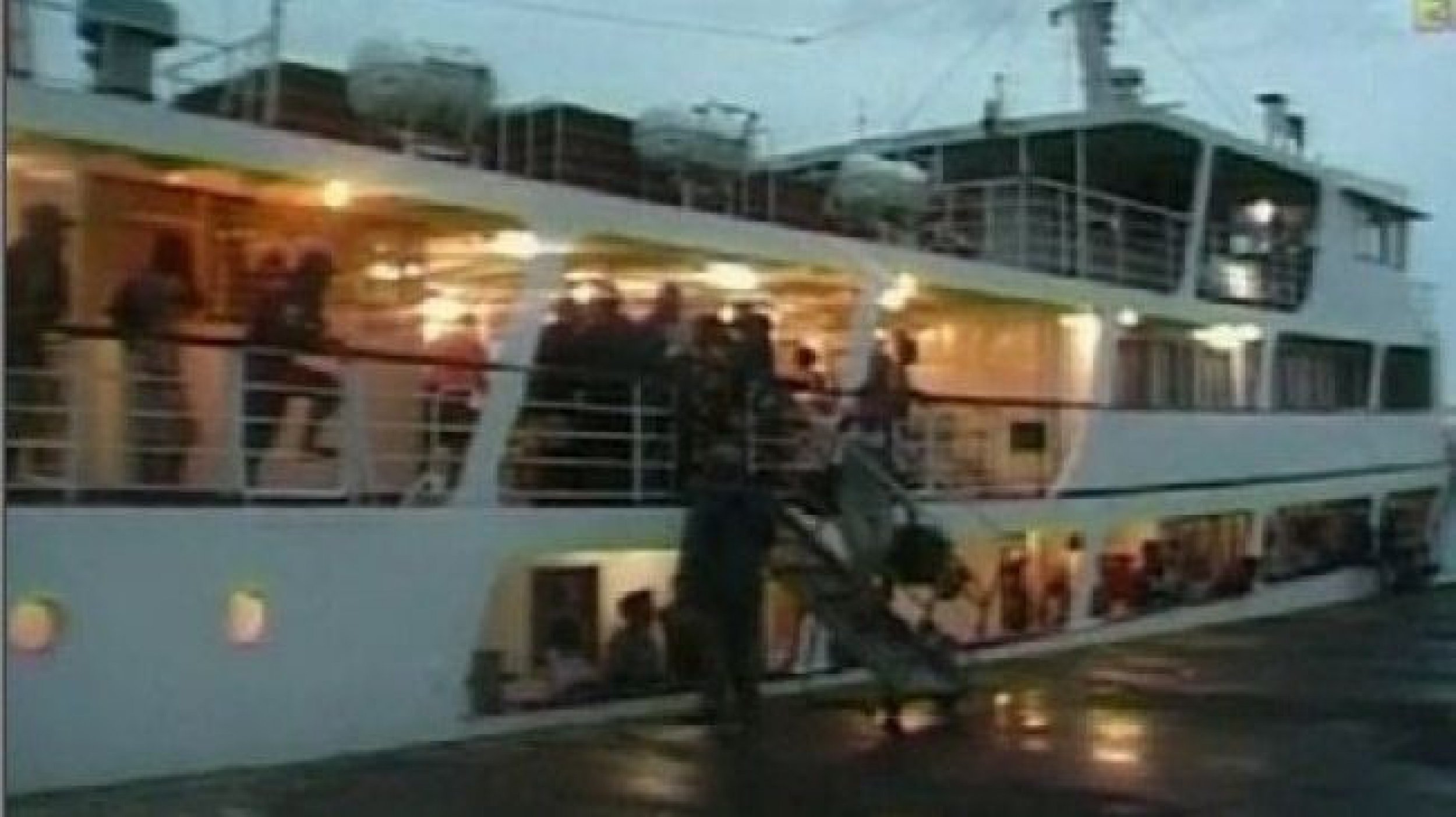 Ship Sinks off the Coast of Papua New Guinea, 350 People Were On Board