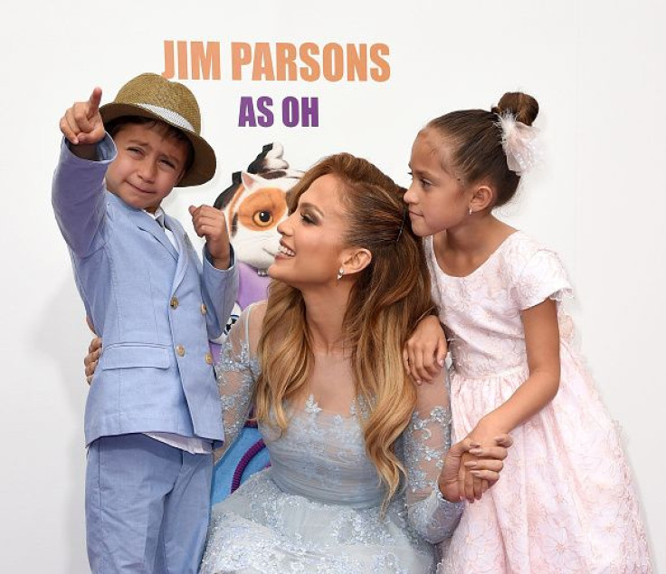 Max and Emme Muñiz, Jennifer Lopez