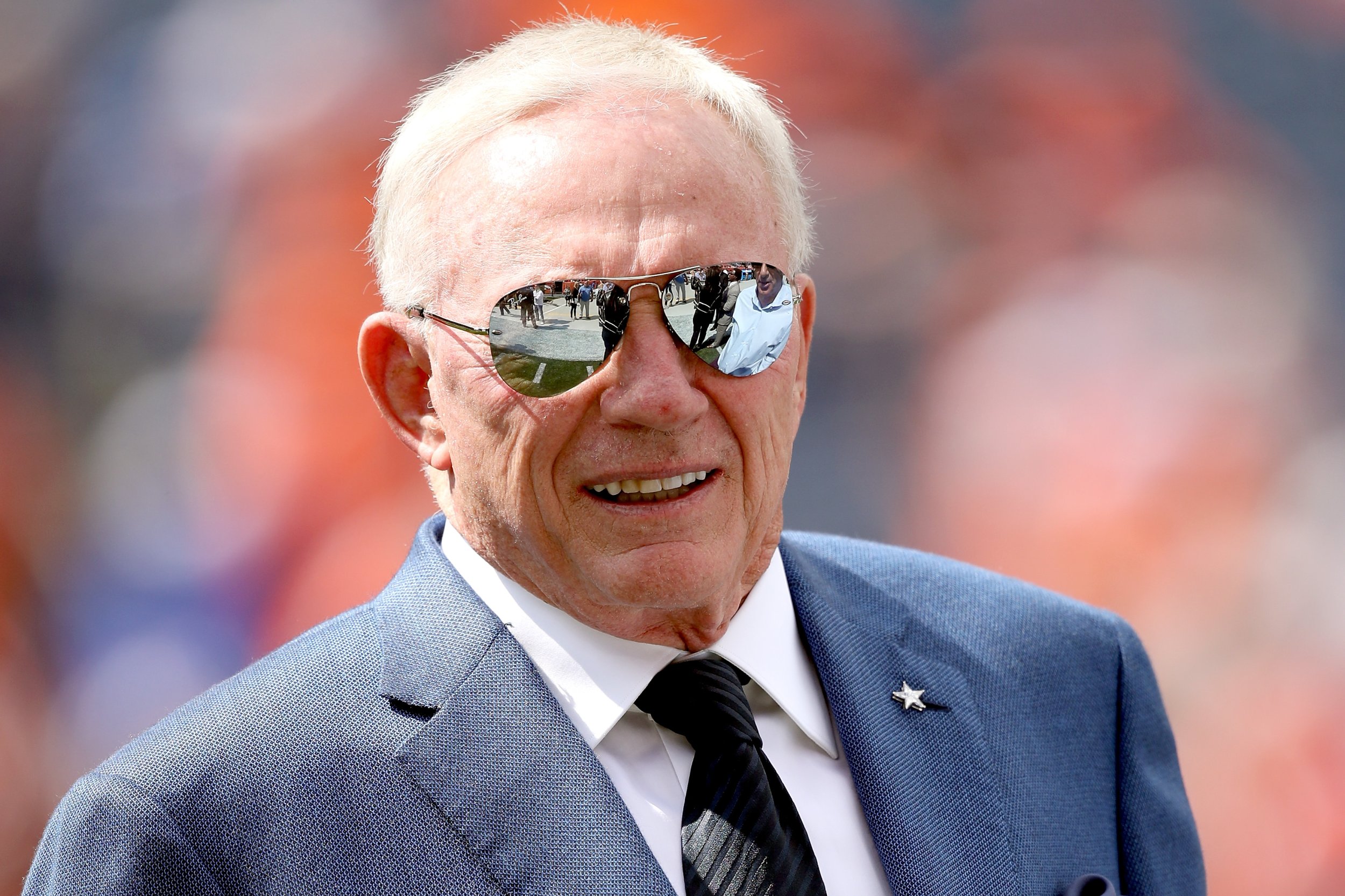 Jerry Jones Net Worth Dallas Cowboys Owner Is 'Hitting The Jackpot' As