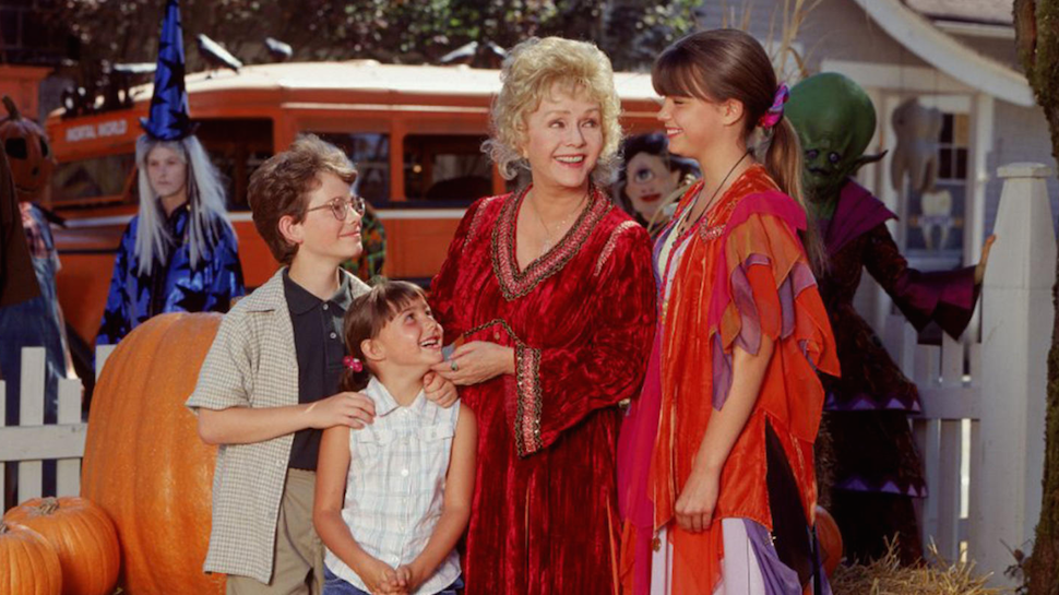 Festive Fun (Halloweentown Review) – Inward Iris