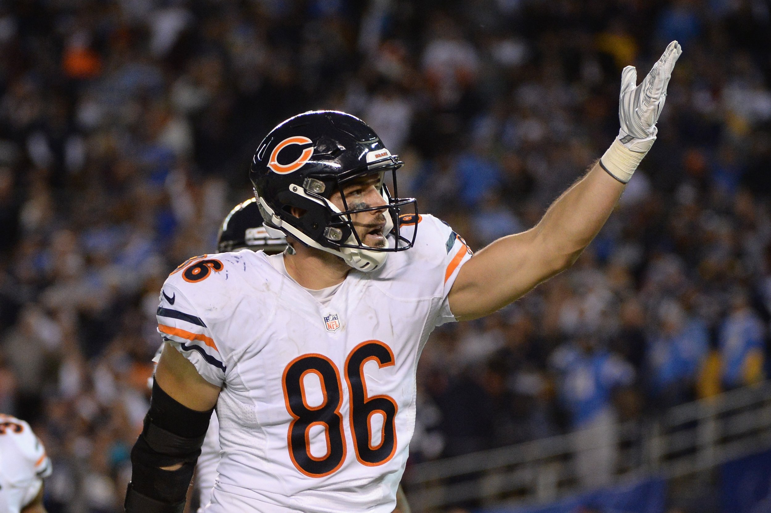 REPORT: Bears TE Zach Miller In Danger Of Losing Leg After