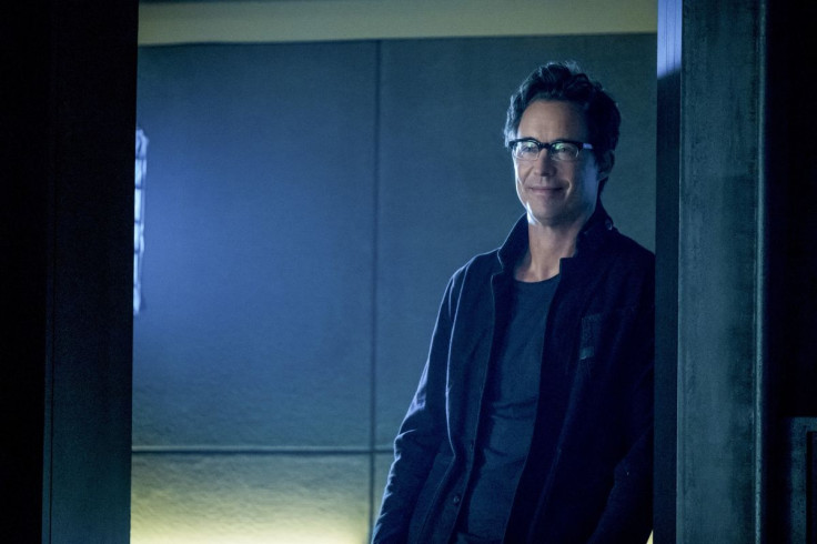 Tom Cavanagh as Harry