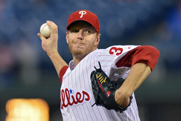 Roy Halladay pitching