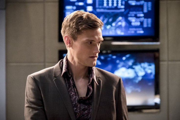 Hartley Sawyer as Ralph Dibny