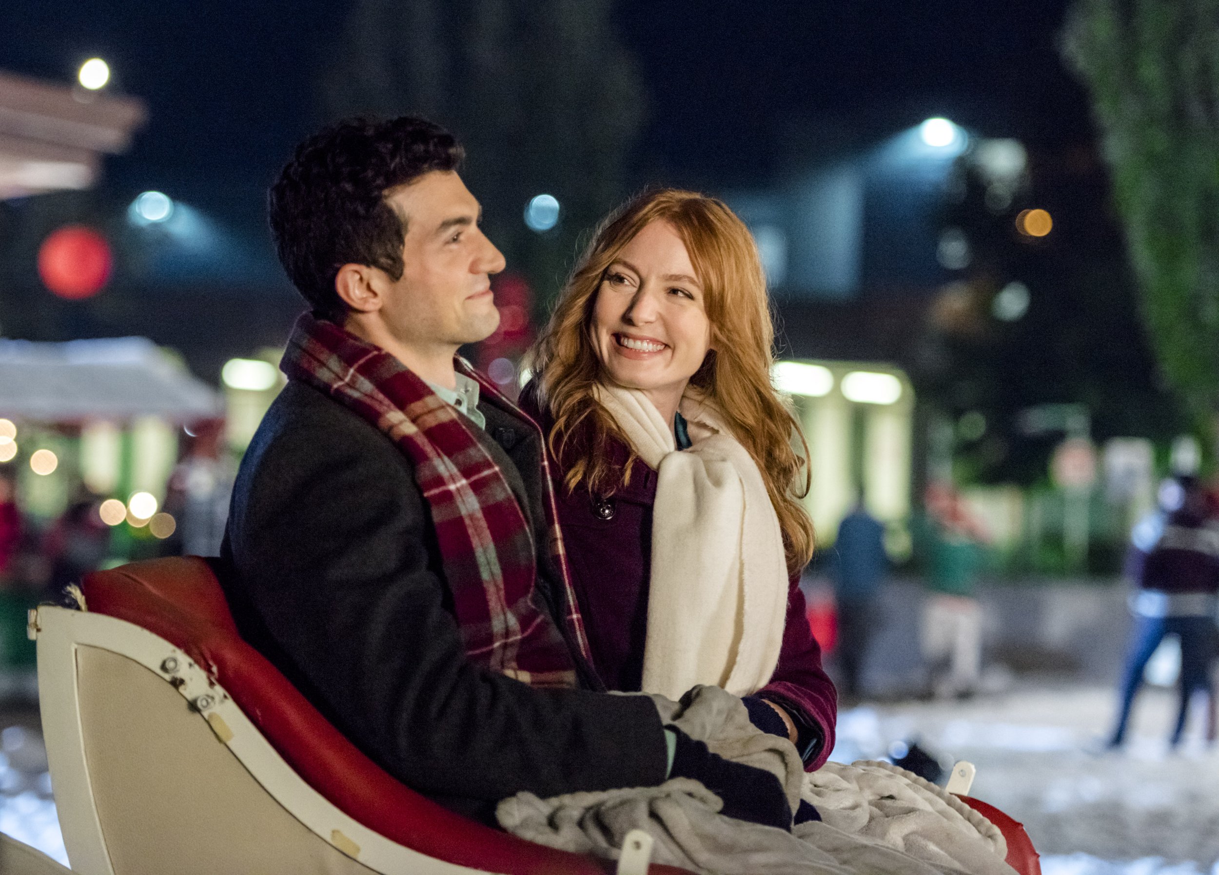 Over 30 Hallmark Christmas Movies Airing Thanksgiving Weekend, See Full