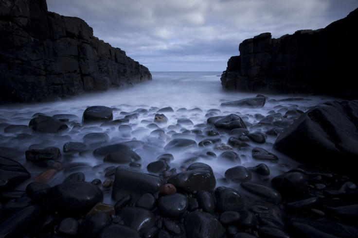 rocks-1061540_1920