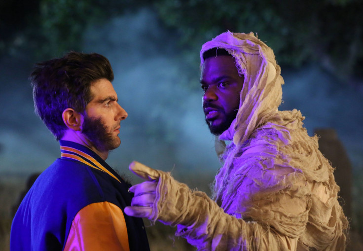 Adam Scott as Max, Craig Robinson as Leroy