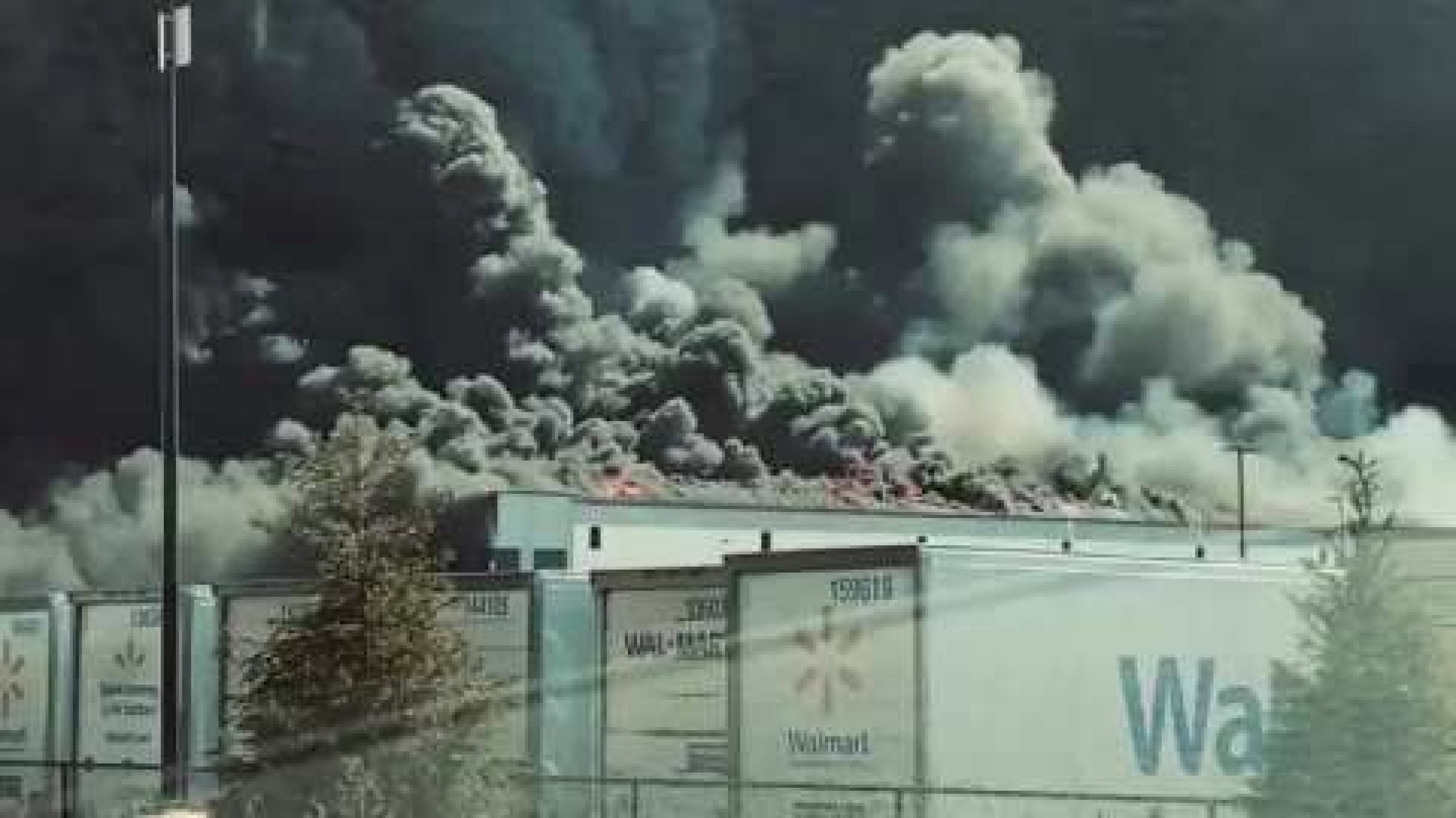 See Walmart Distribution Centers Massive Smoke Plume From 5-Alarm Fire