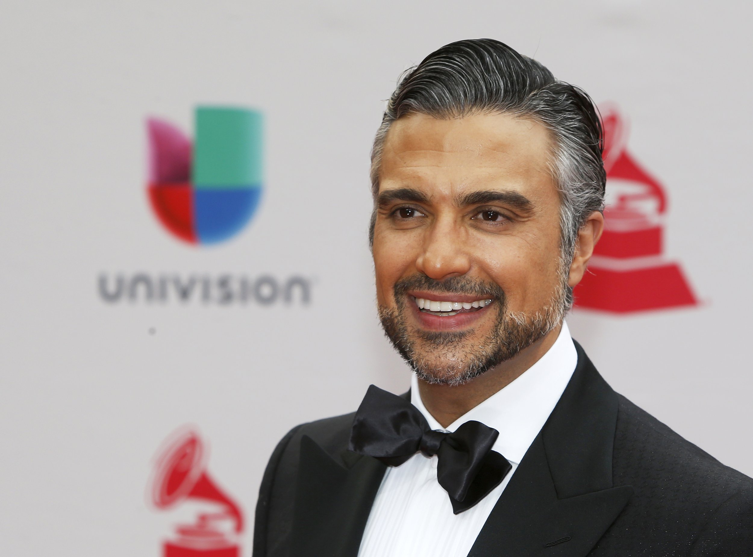 ‘Jane The Virgin’ Star Jaime Camil Gushes About Love For Wife | IBTimes