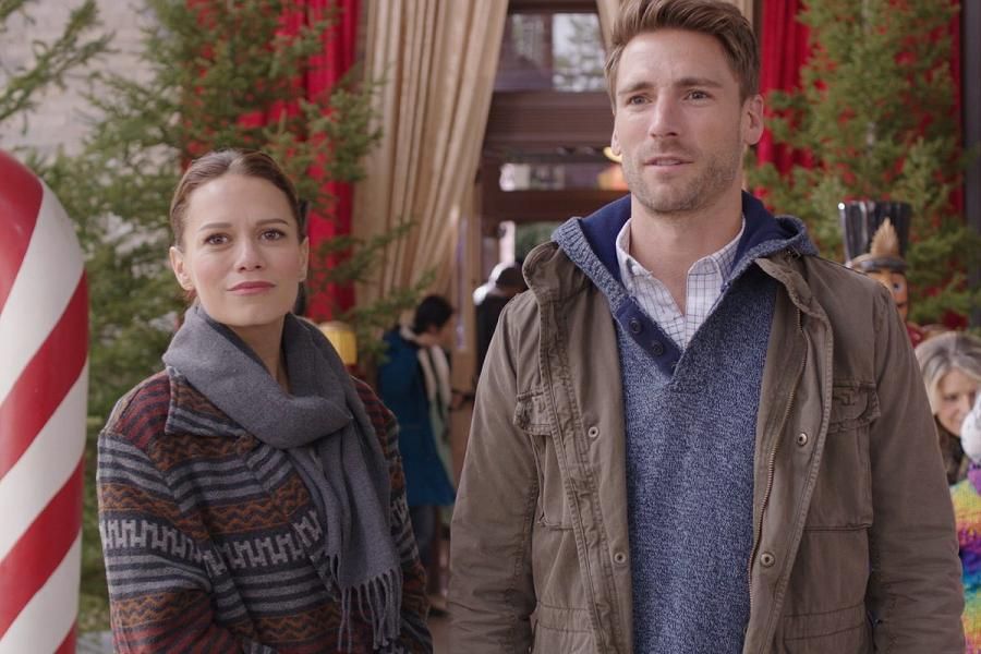 ‘SnowedInn Christmas’ Lifetime Movie Premiere Meet The Cast, Watch