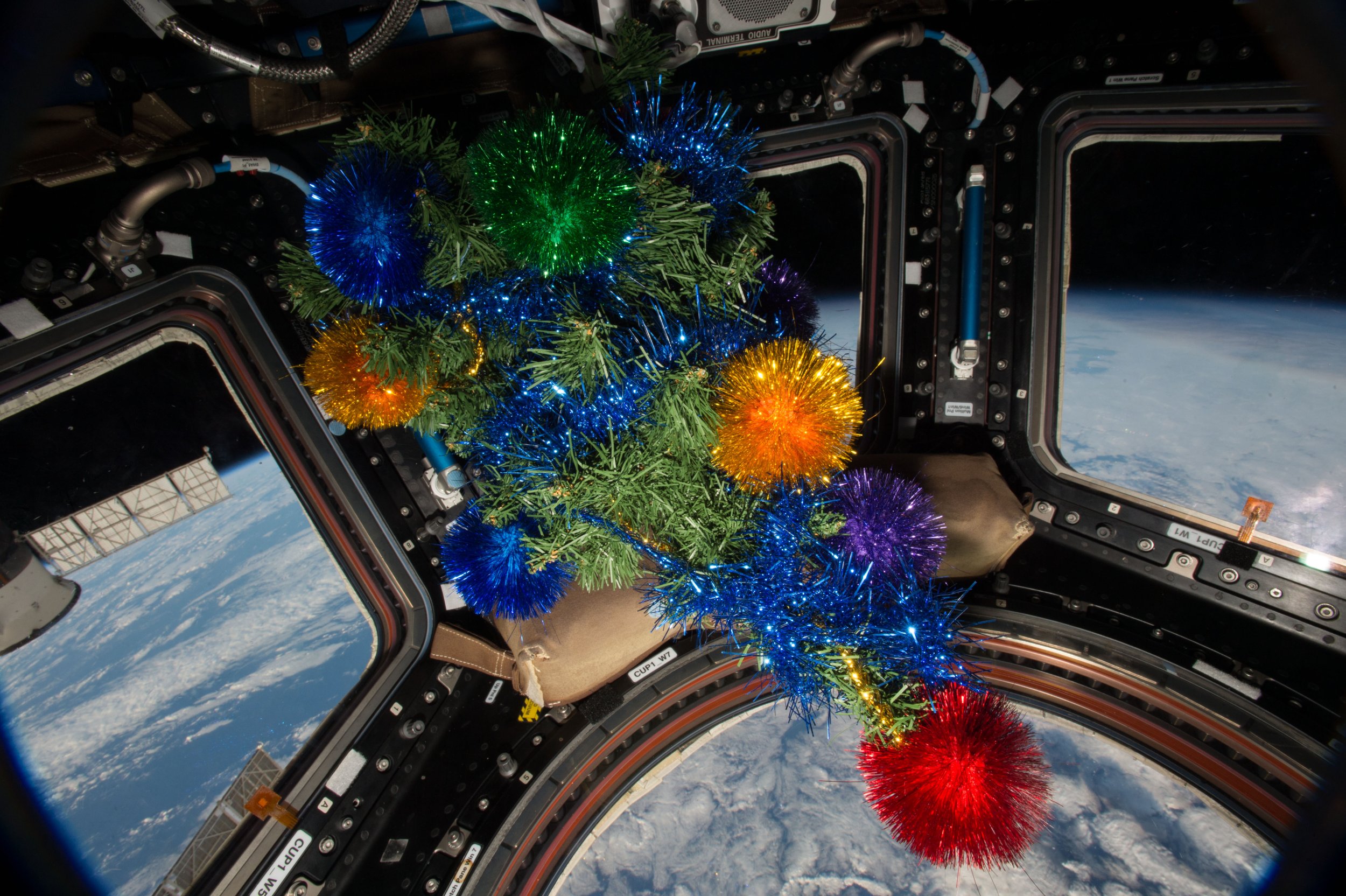 7 Photos Of The International Space Station Decorated For Christmas