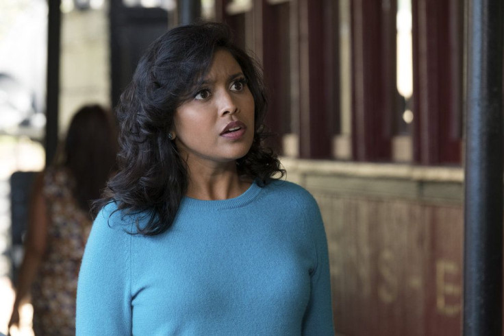 Tiya Sircar as Vicky