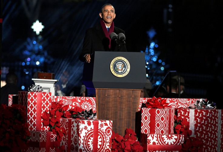 Obama presents christmas