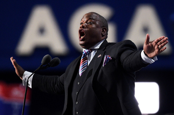 Mark Burns