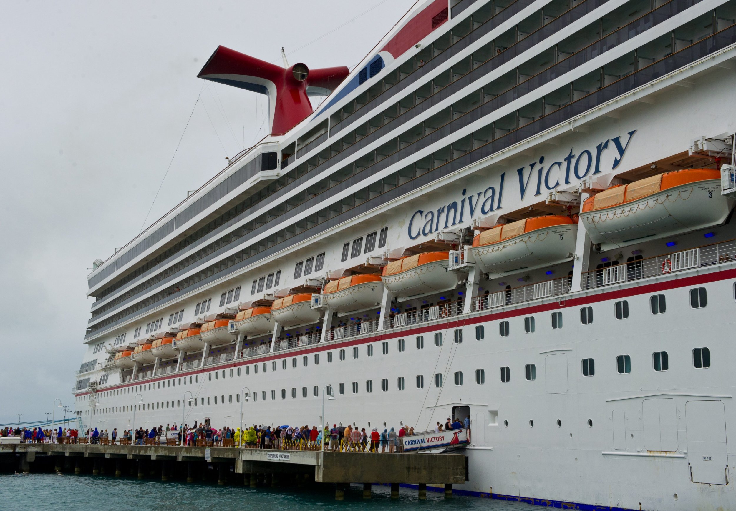 carnival cruise stranded 2019