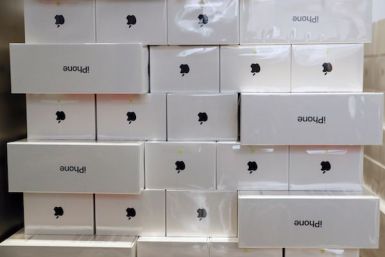 iPhone X boxes