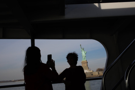 U.S. Tourism industry hits new low 