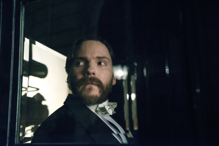 Daniel Brühl as Kreizler