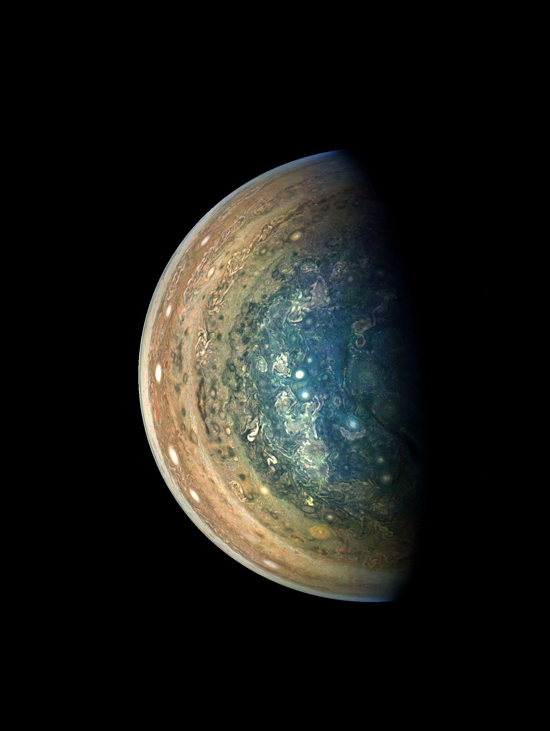 Фото юпитера. Южный полюс Юпитера. Юпитер НАСА. Юпитер снимки НАСА. Юпитер Планета солнечной системы.