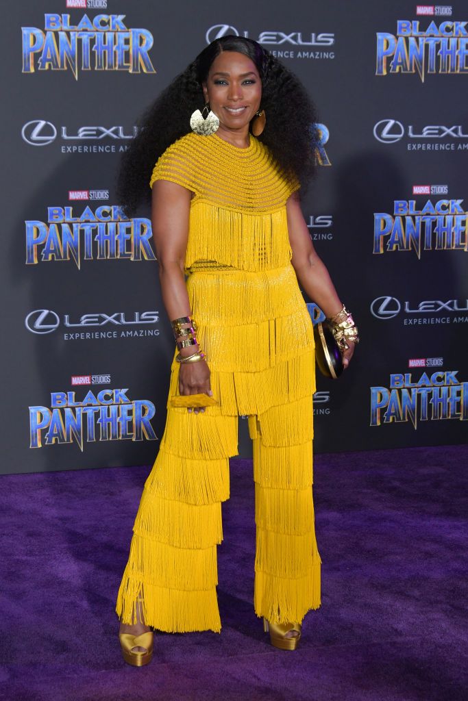 Critics Choice Awards 2023 Angela Bassett Hails Late Black Panther Costar Chadwick Boseman