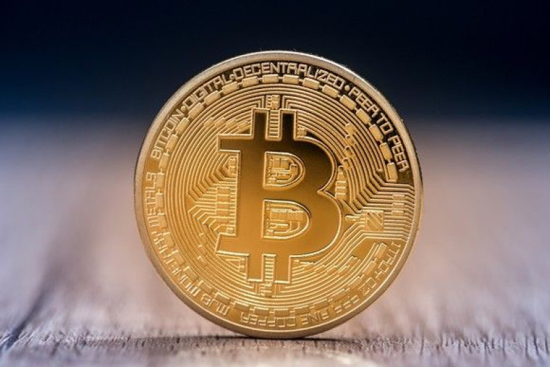 bitcoin-cryptocurrency-digital-ethereum-dollar-gold-investment-getty_large