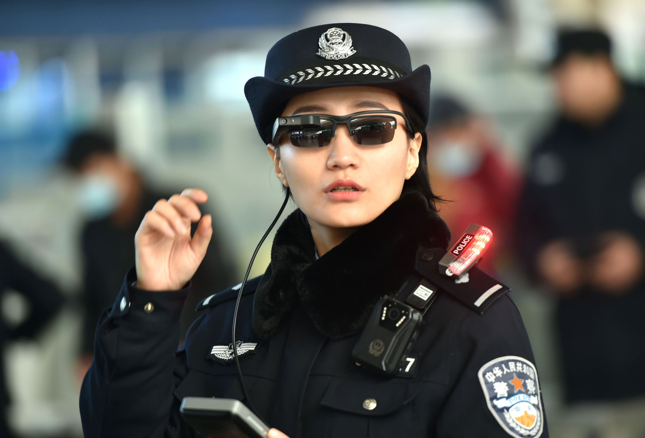 How Does Face Recognition Sunglasses Work Chinese Police Increase Use Of Smart Tech Ibtimes 8069