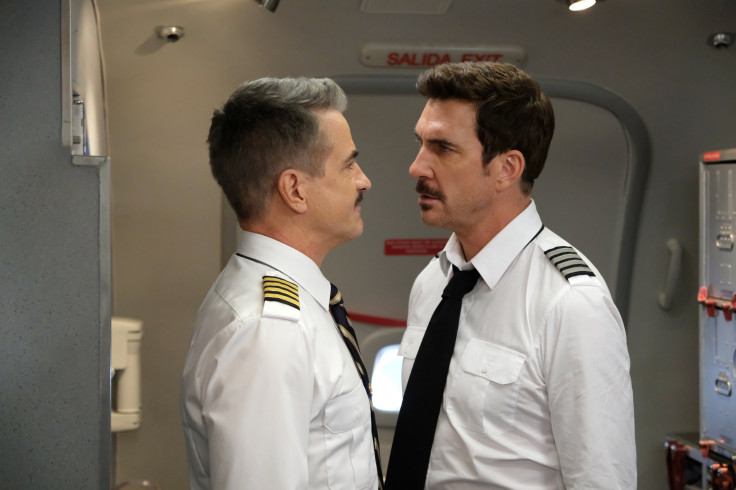 Dermot Mulroney as Captain Steve, Dylan McDermott as Captain Dave