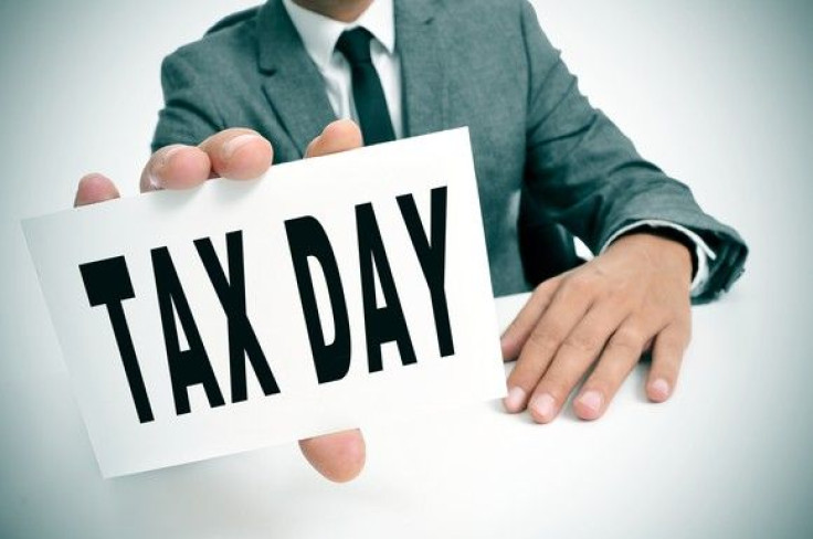tax-day-income-taxes-irs-extension-getty_large