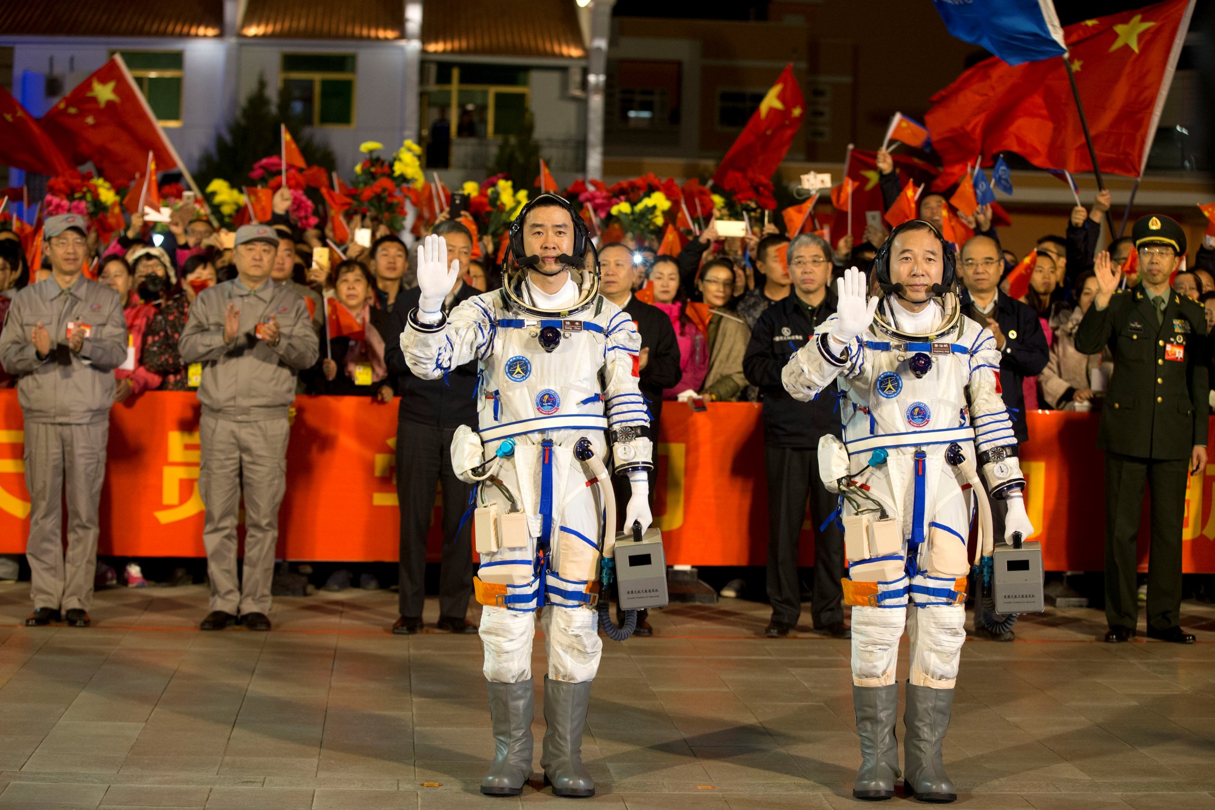 Китайская народная республика список космонавтов китая