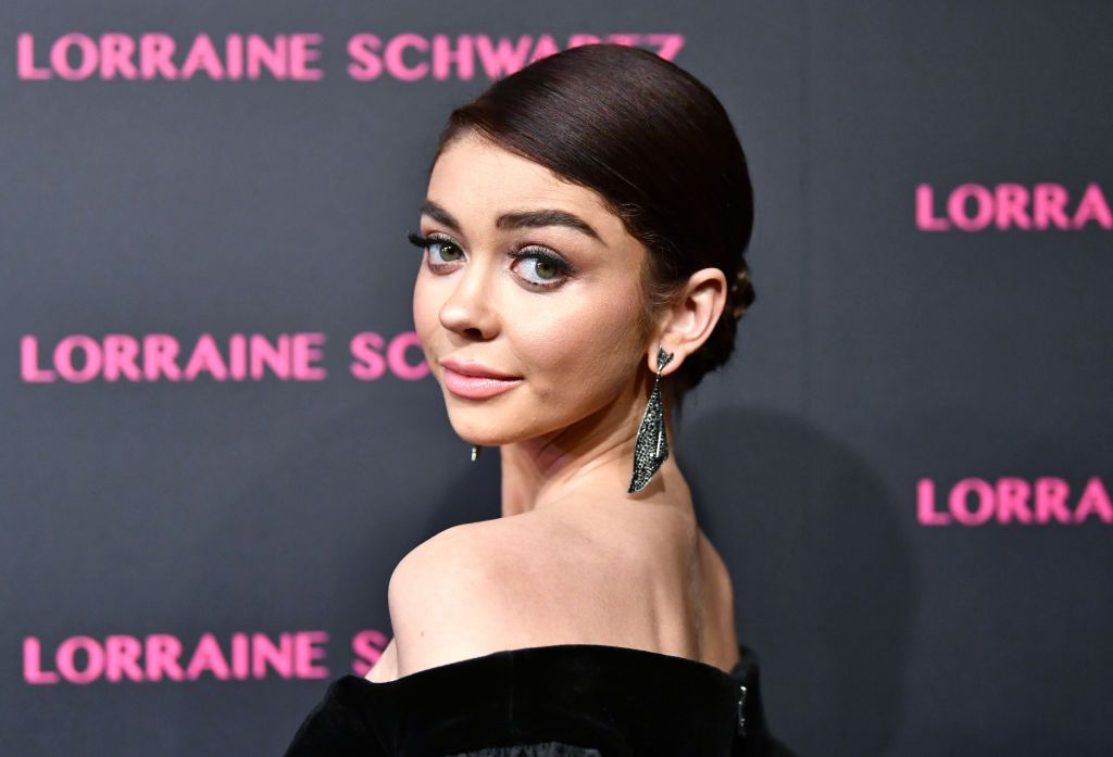 Sarah Hyland Shares Video Of Jesse Tyler Ferguson Officiating Her ...