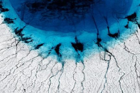Greenland ice sheet melting lakes