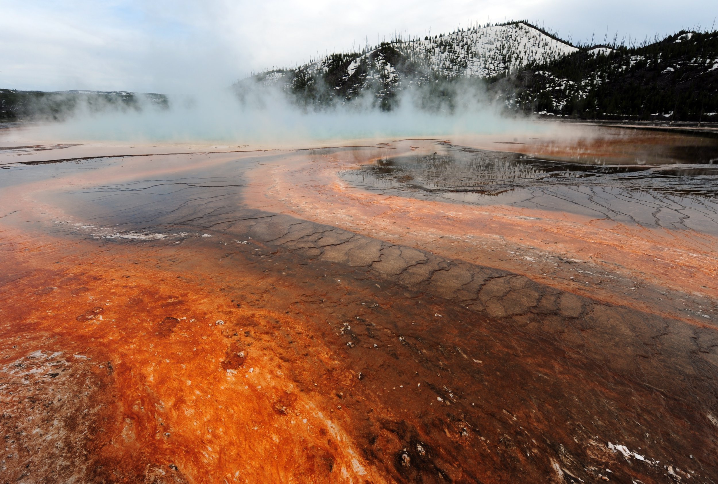 Volcanologist Proposes Extreme Plan To Stop Yellowstone Supervolcano’s ...